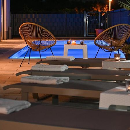 טרוגיר Luxury Apartment Maravic With Private Pool מראה חיצוני תמונה
